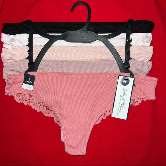 Marilyn Monroe 5 Pack Set of Cheeky Style Panties Size MNWT Intimates Sleepwear